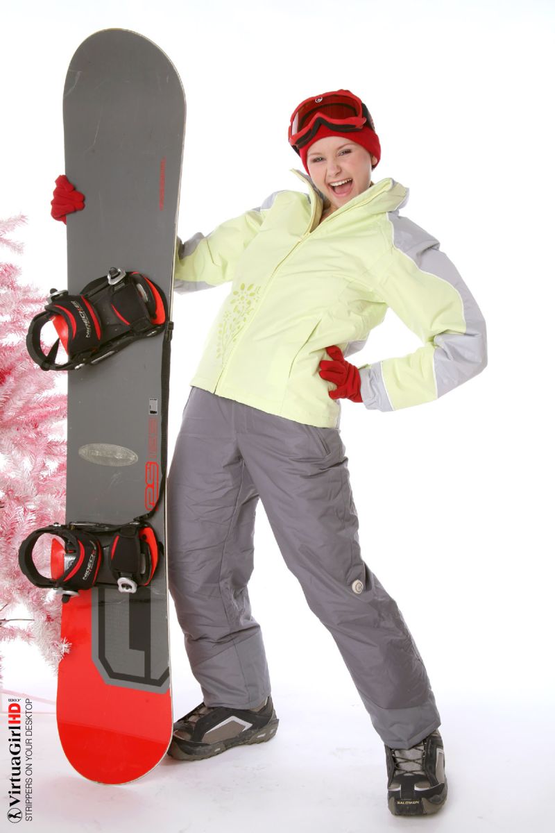 Lucianna: Snowboarder