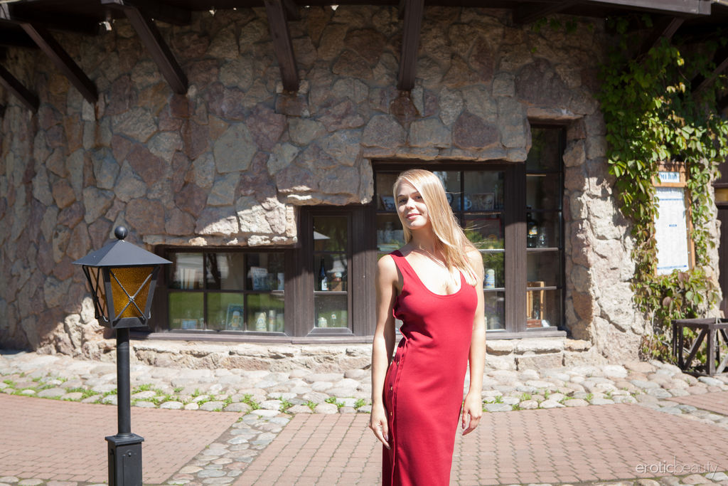 Sarika A takes pictures on tourists spots in the town. She then unclasps the buttons of her red maxi dress in the studio and flaunts her juicy melons and manicures coochie.